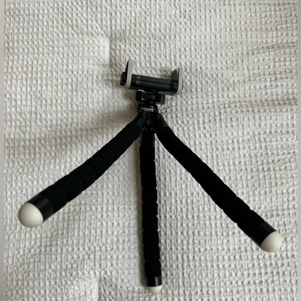 UBeesize 67” Phone Tripod and Selfie Stick